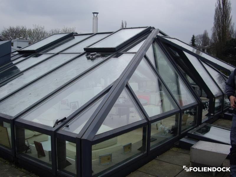 Groe Glasdachkonstruktion am Wohnhaus (2009)